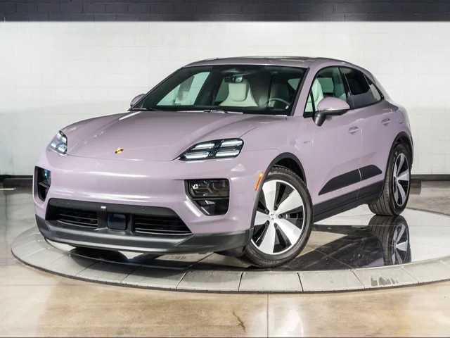 2026 Porsche Macan Electric 