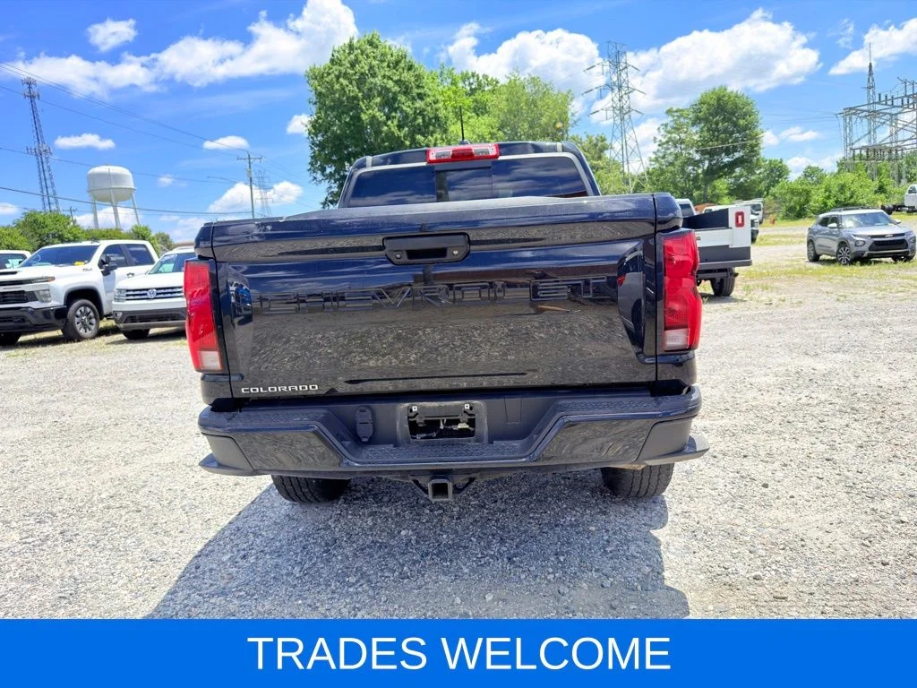 Used 2023 Black Chevrolet Z71 image 8