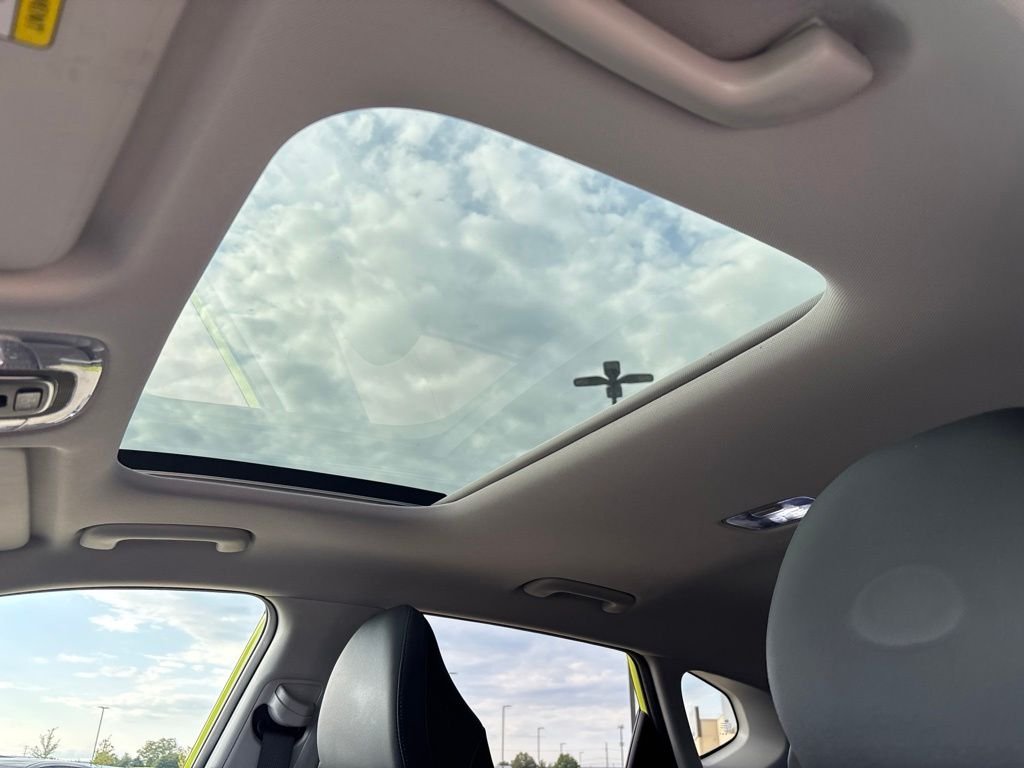 2024 Hyundai Kona Limited - Photo 33