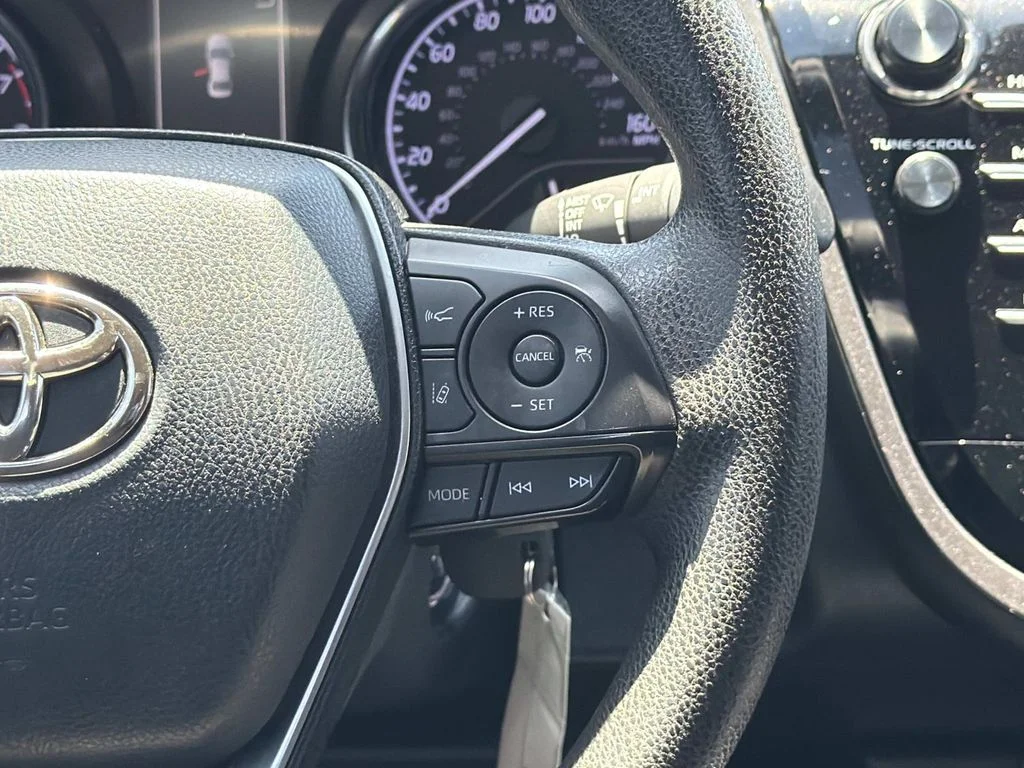 Used 2020 Midnight Black Metallic Toyota LE image 11