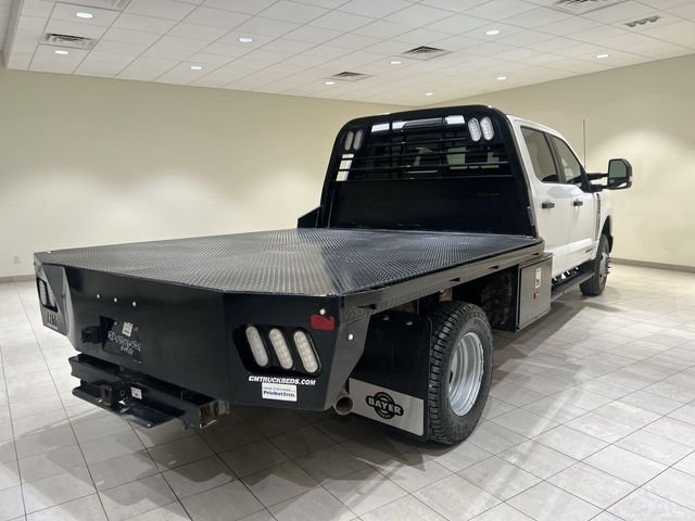 Used 2025 White Ford XL image 5