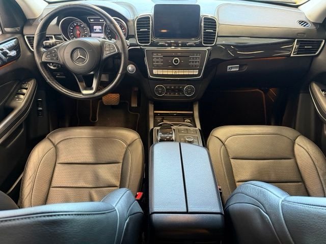 Used 2017  Mercedes-Benz GLS 550 image 11