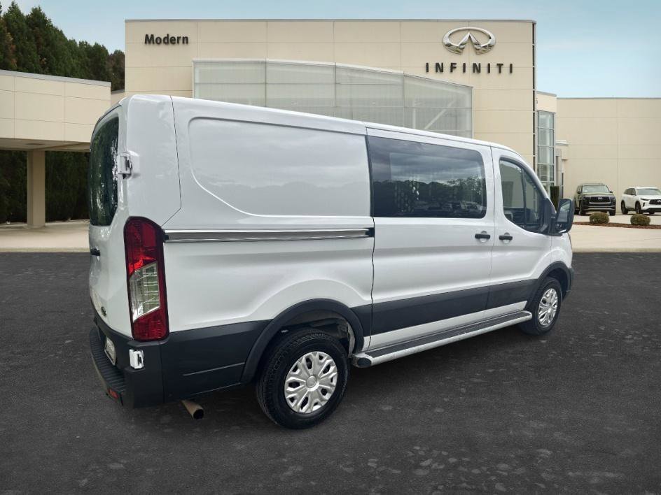 Used 2025 Oxford White Ford Base image 5