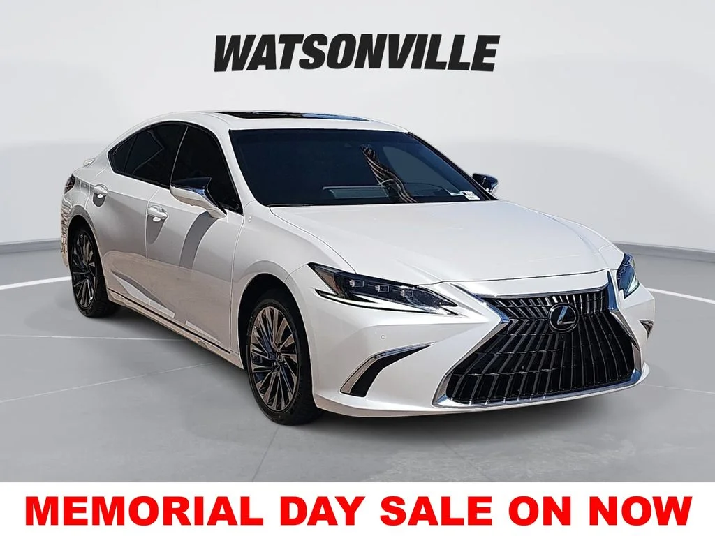 2025 Lexus ES 300h 300h Luxury's photo