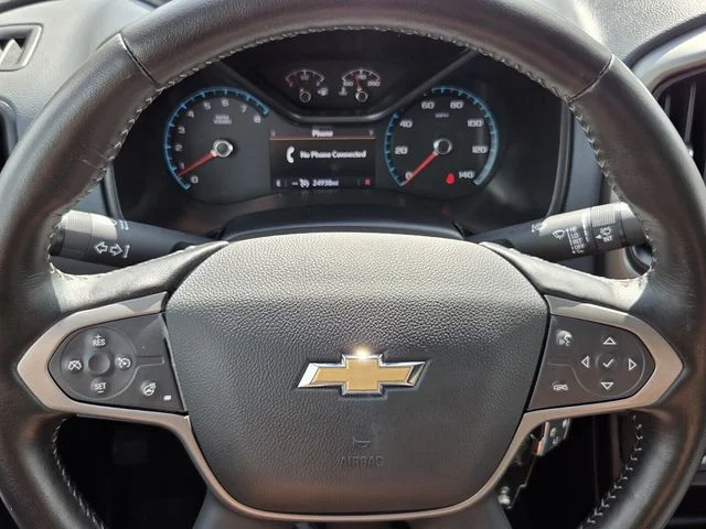 Used 2021 Gray Chevrolet Z71 image 23