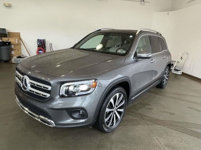 2021 Mercedes-Benz GLB GLB250 4MATIC's photo