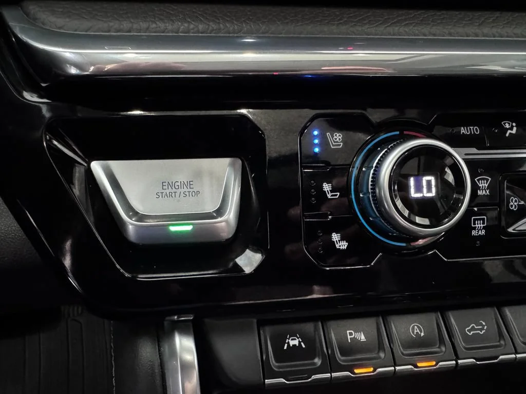 Used 2024 Downpour Metallic GMC Denali image 24