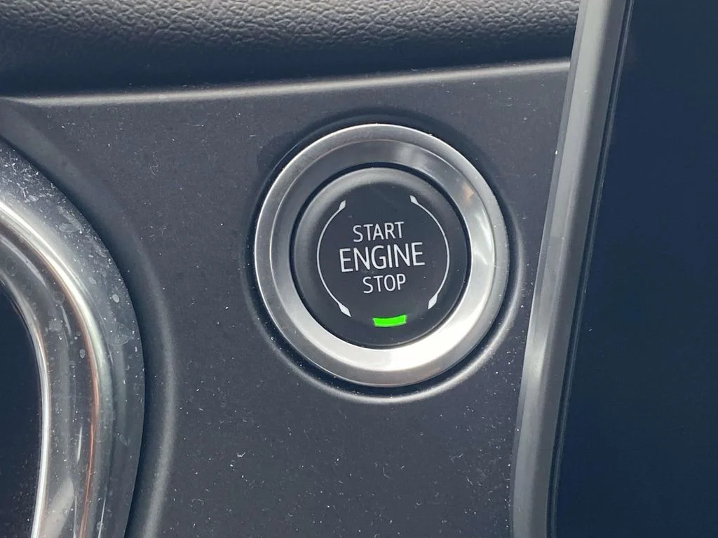 Used 2024 Gray Chevrolet LT image 28