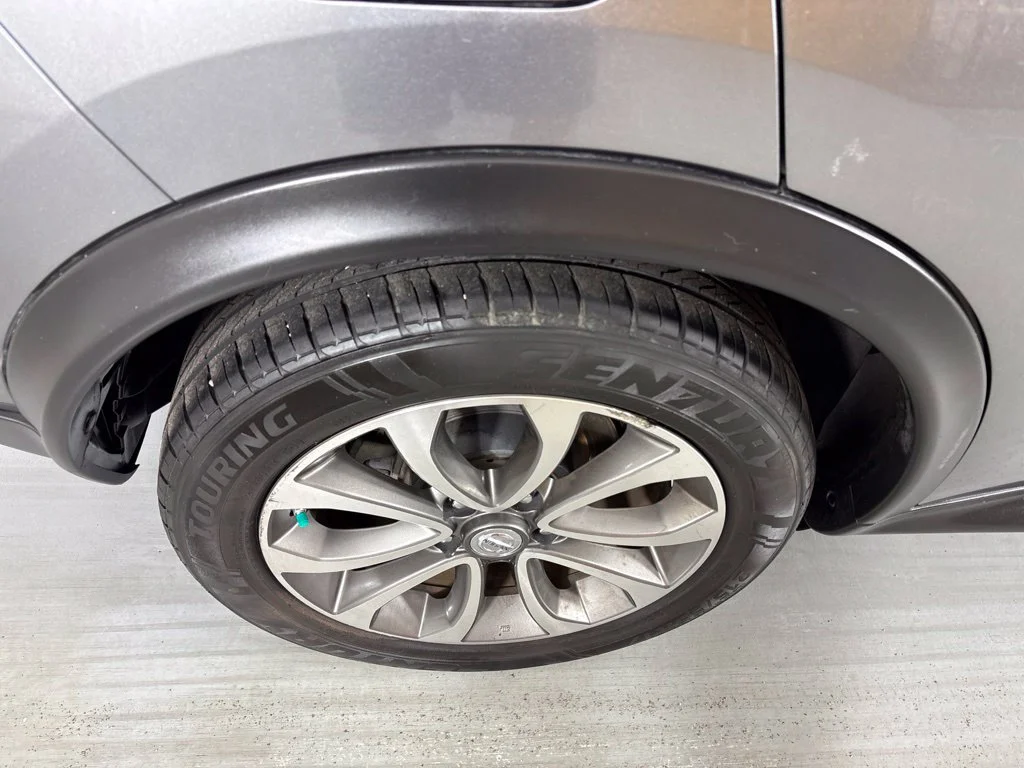 Used 2017 Gray Nissan SV image 10