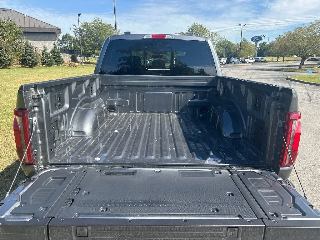 New 2026 Gray Ford Tremor image 13