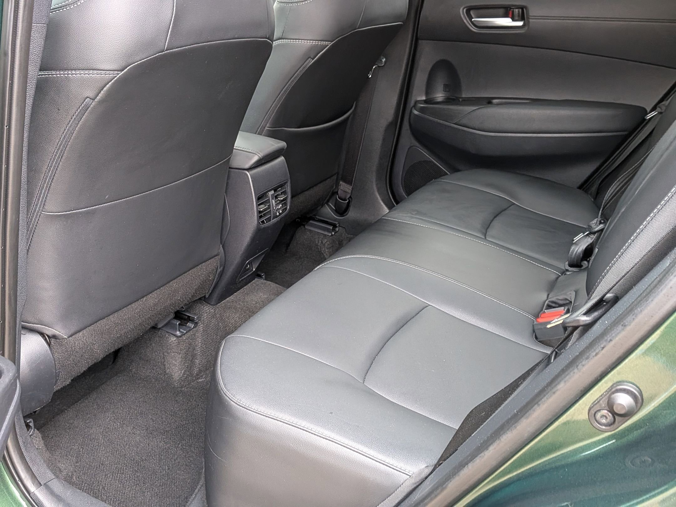 Used 2024 Cypress Toyota XLE AWD image 22