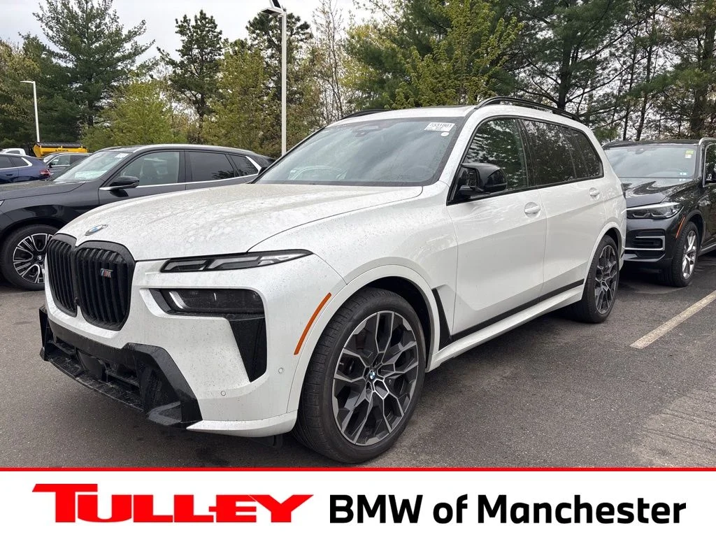2025 BMW X7 M60i's photo