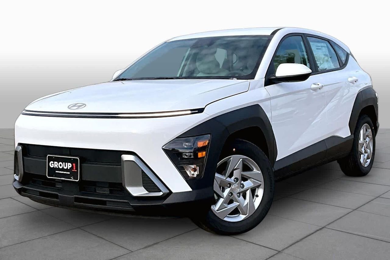 2027 Hyundai Kona SE