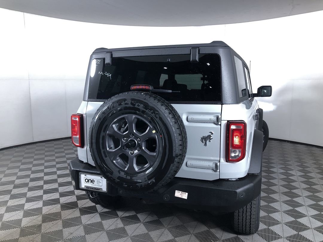 New 2026 Avalanche Gray Ford Big Bend image 24