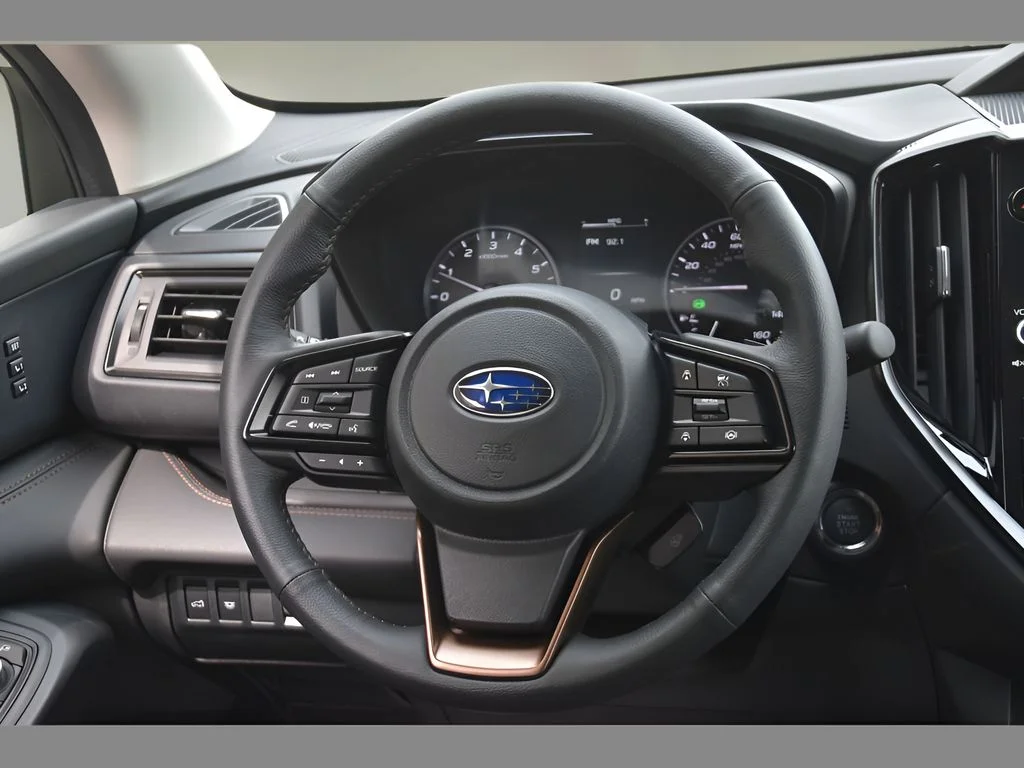 New 2026 CRYSTAL WHITE PEARL Subaru Limited Bronze Edition 7-Passenger image 16