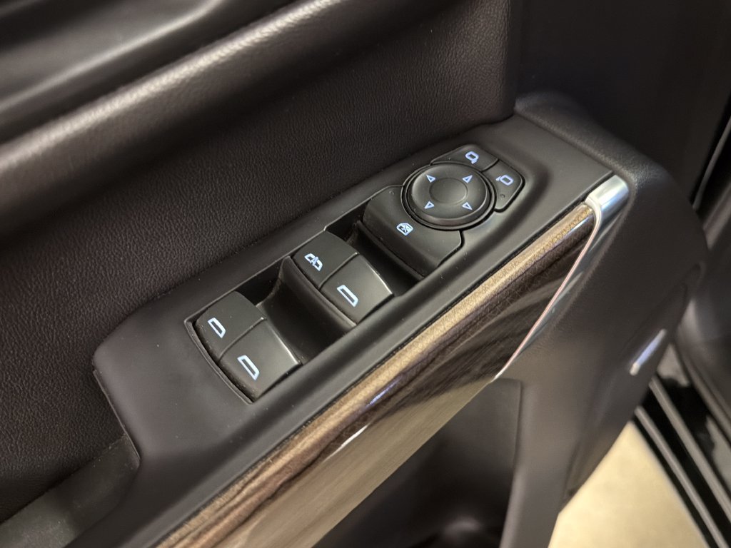 Used 2019 Black Chevrolet LT Trail Boss image 21
