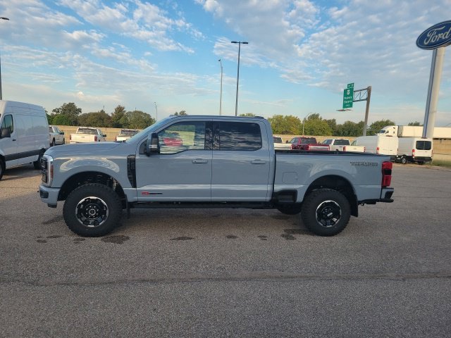 New 2027 Gray Metallic Ford Lariat image 2