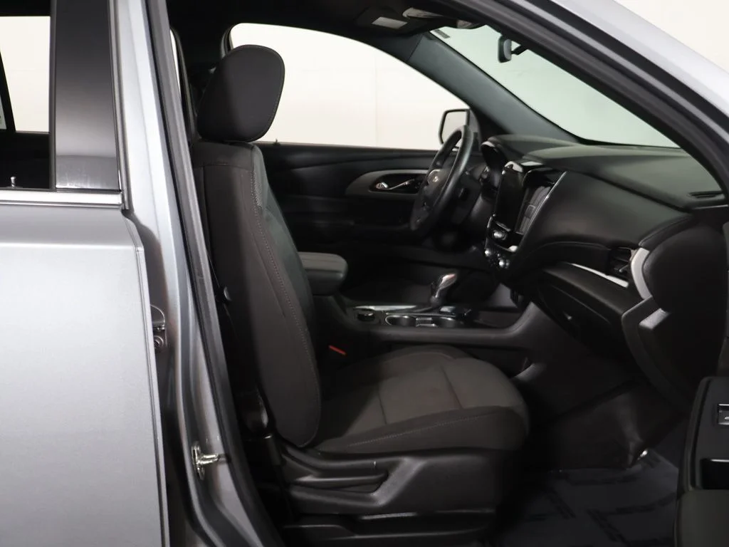 Used 2023 Gray Chevrolet LT image 26