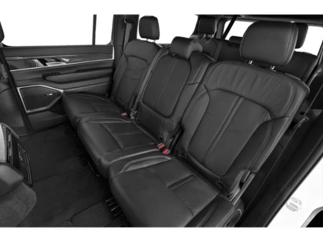 Used 2023 White Jeep Series III image 29