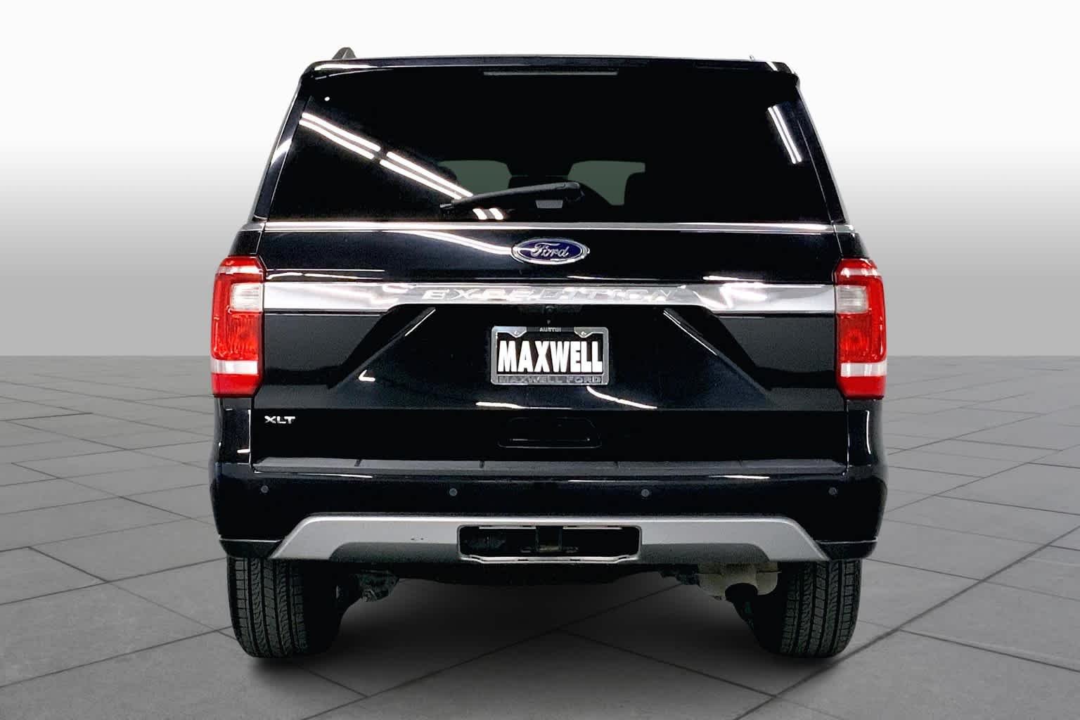 Used 2019 Agate Black Metallic Ford XLT image 4
