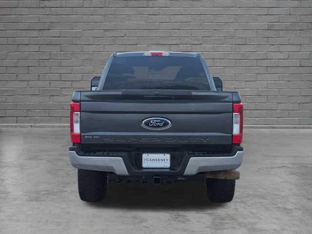 Used 2019 Gray Ford XL image 4
