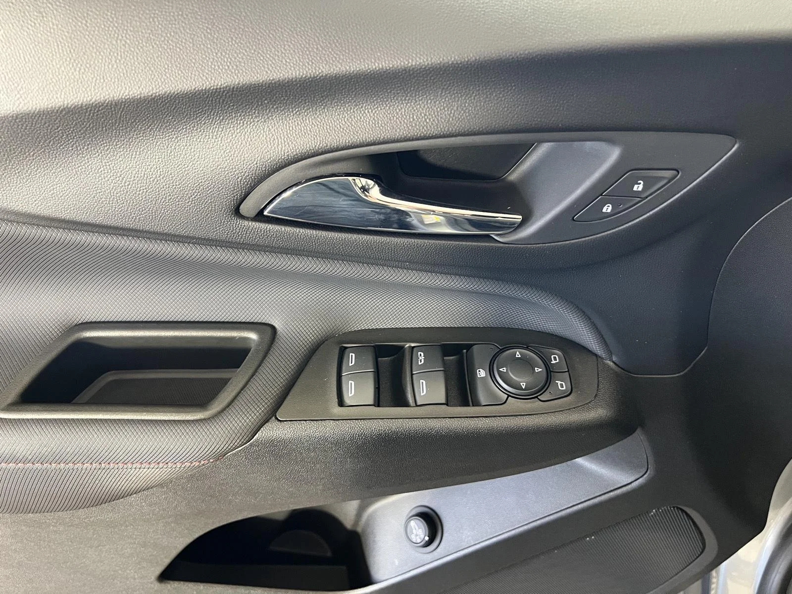 Used 2023 Sterling Gray Metallic Chevrolet RS image 7