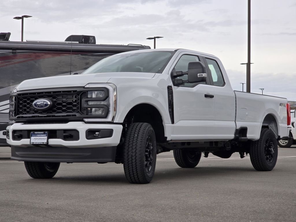 New 2026 Oxford White Ford XL/STX image 20
