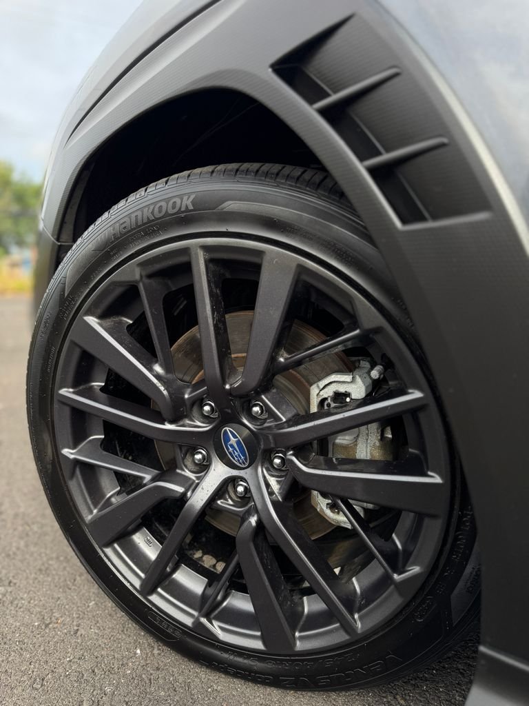 Used 2022 Magnetite Gray Metallic Subaru Limited image 41
