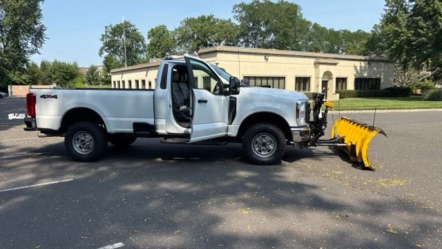 New 2026 Oxford White Ford F-250® XL image 26