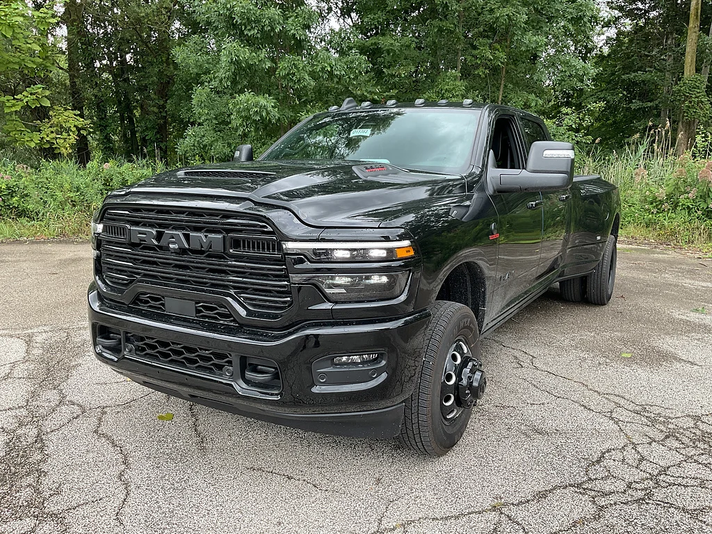 New 2027 Diamond Black Crystal Pearlcoat RAM Laramie image 3