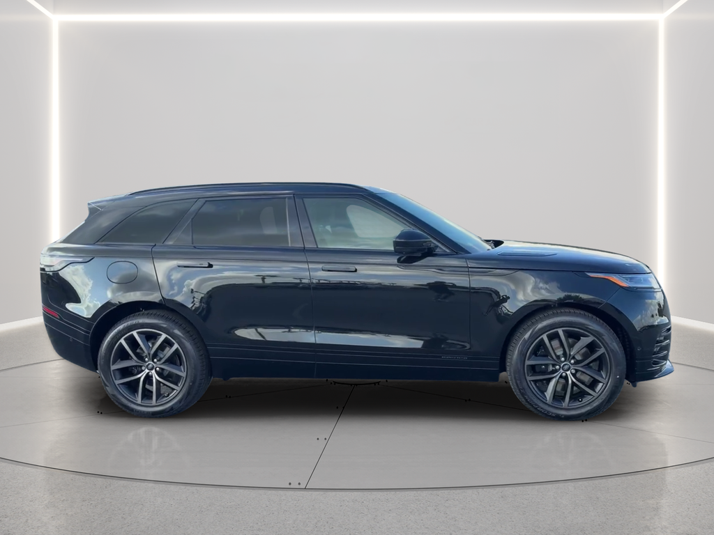 New 2026 Santorini Black Land Rover  image 4