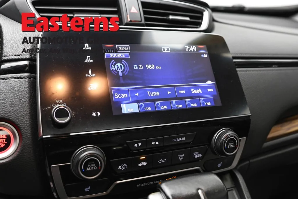 Used 2019 Silver Honda EX-L image 18