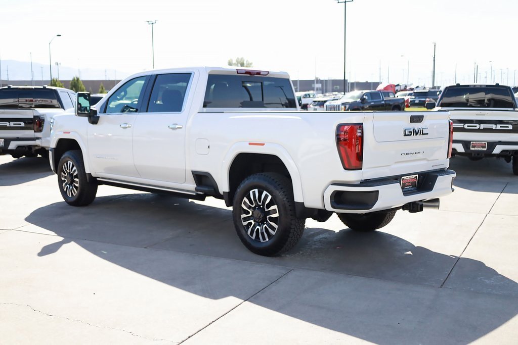 2024 Gmc Sierra 3500 HD Denali Ultimate photo 4