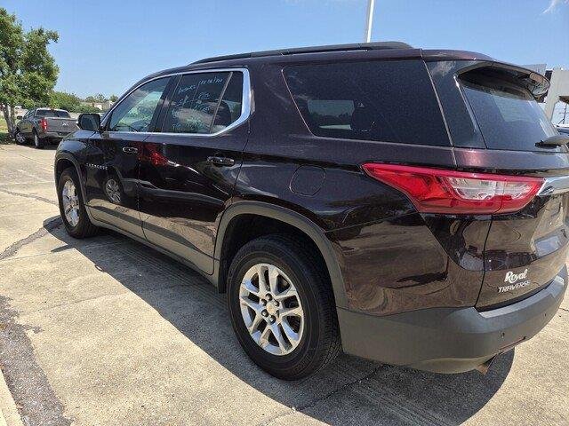 Used 2020 Black Cherry Metallic Chevrolet LT Cloth image 5