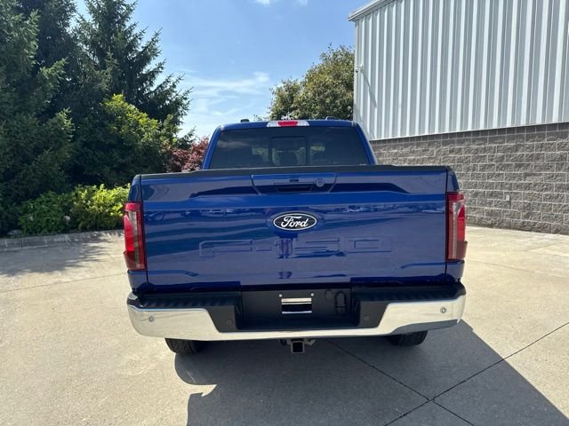 New 2026 Blue Ford XLT image 5
