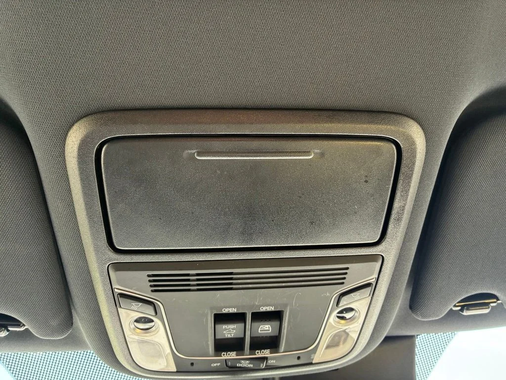 Used 2023 White Honda Black Edition image 30