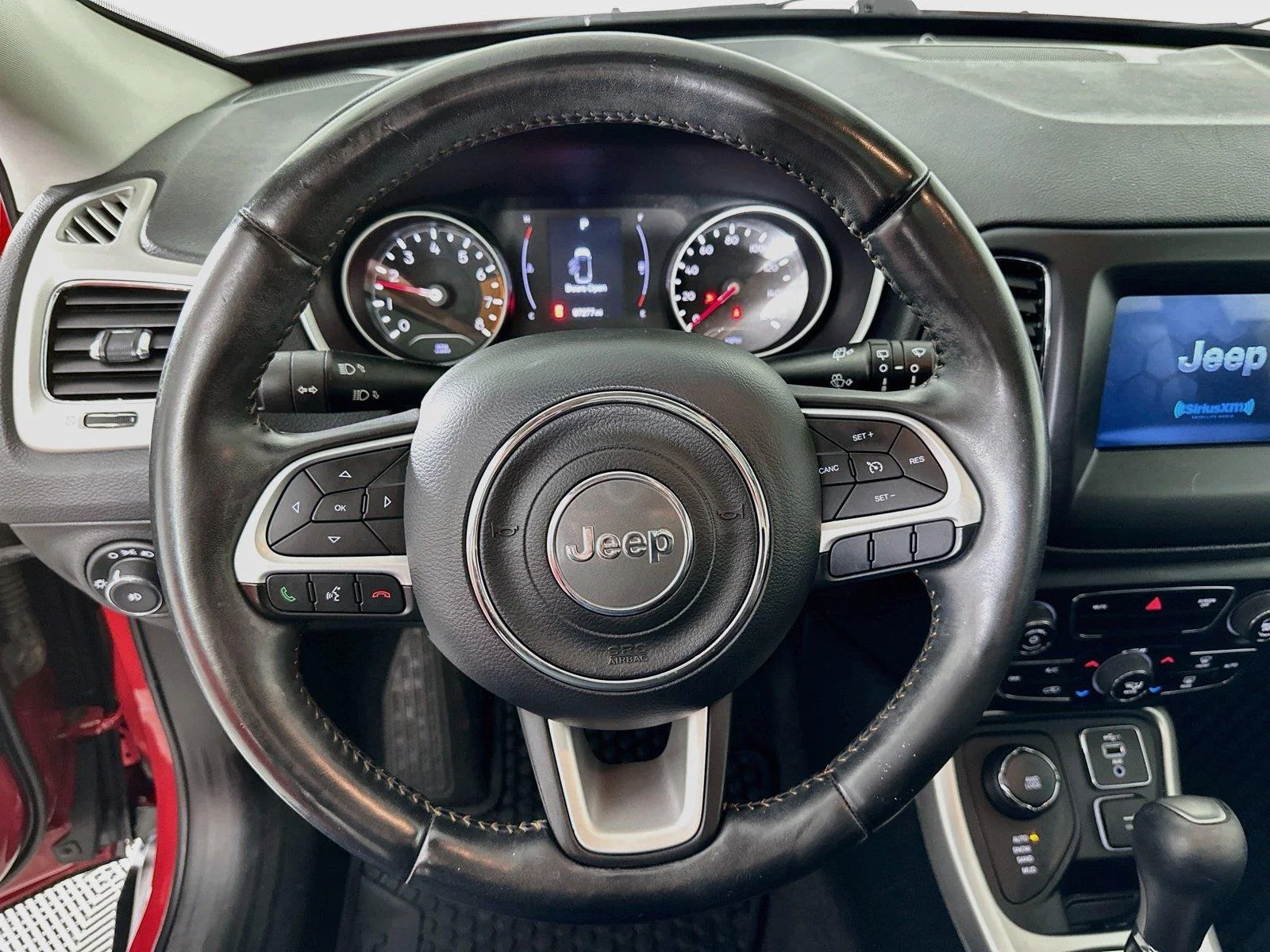 Used 2019 Redline Pearlcoat Jeep Latitude image 19