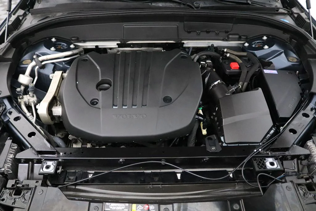2022 Volvo XC60 Momentum - Photo 32