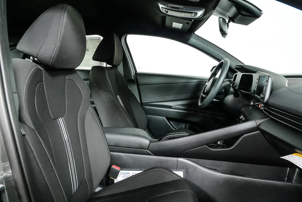 New 2026 Amazon Gray Hyundai SEL Sport image 32