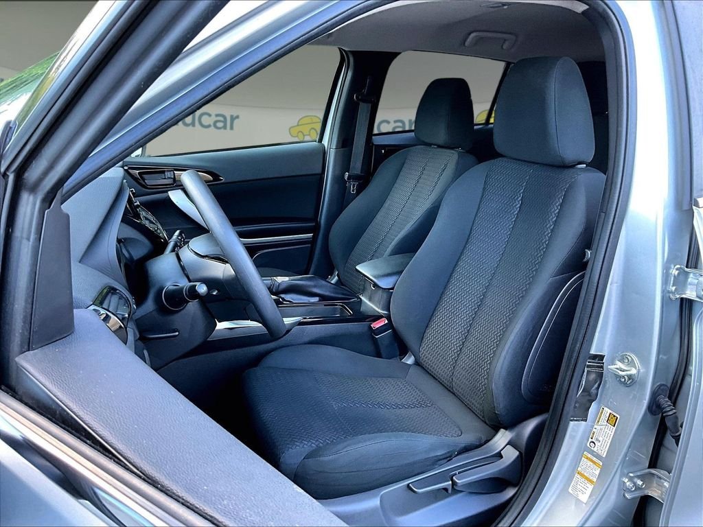 Used 2022 Silver Mitsubishi ES image 10