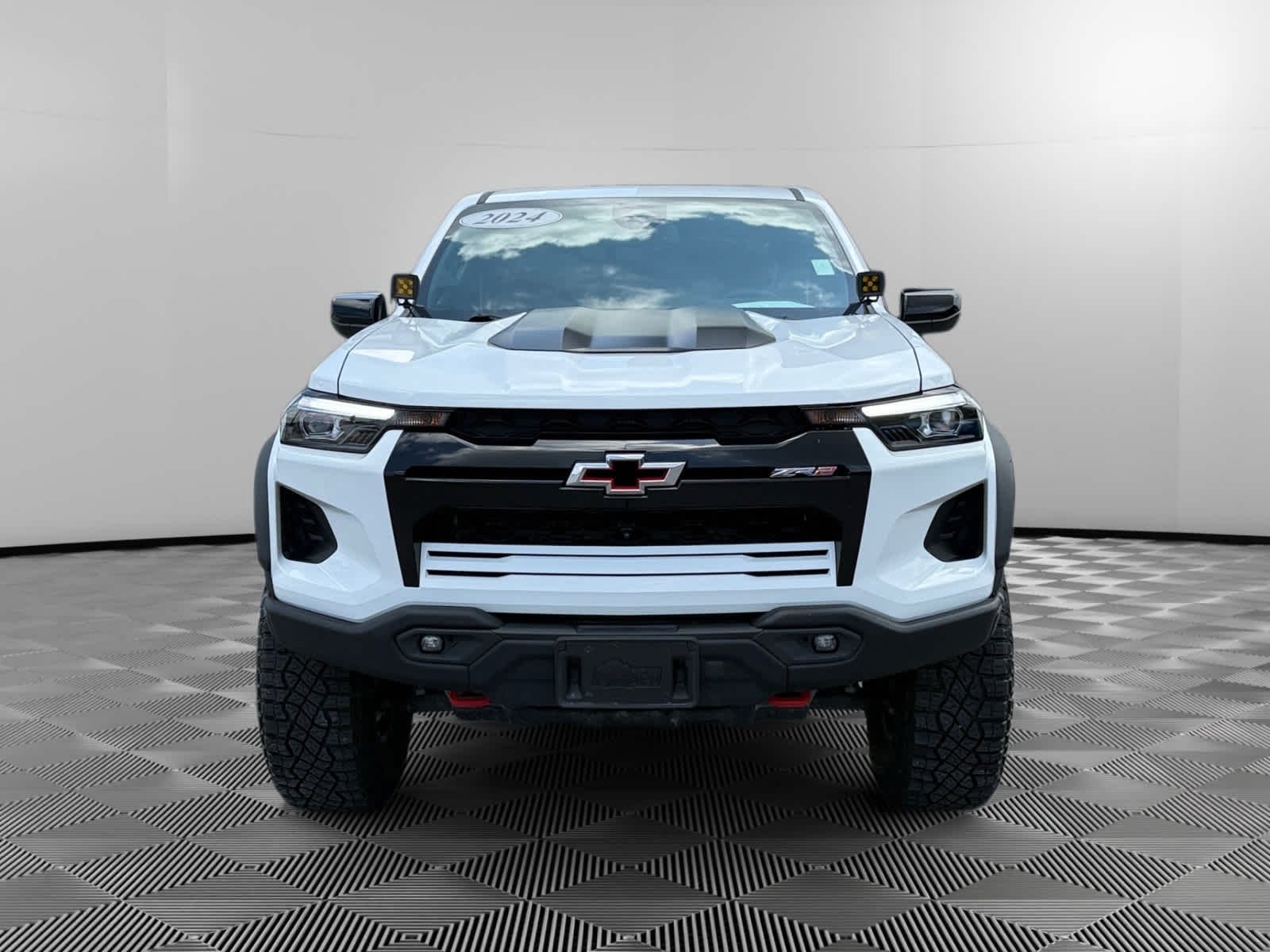 2024 Chevrolet Colorado ZR2 - Photo 7