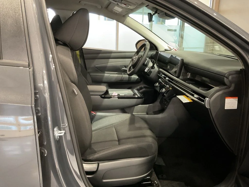 New 2026 Gray Hyundai Blue SE image 25