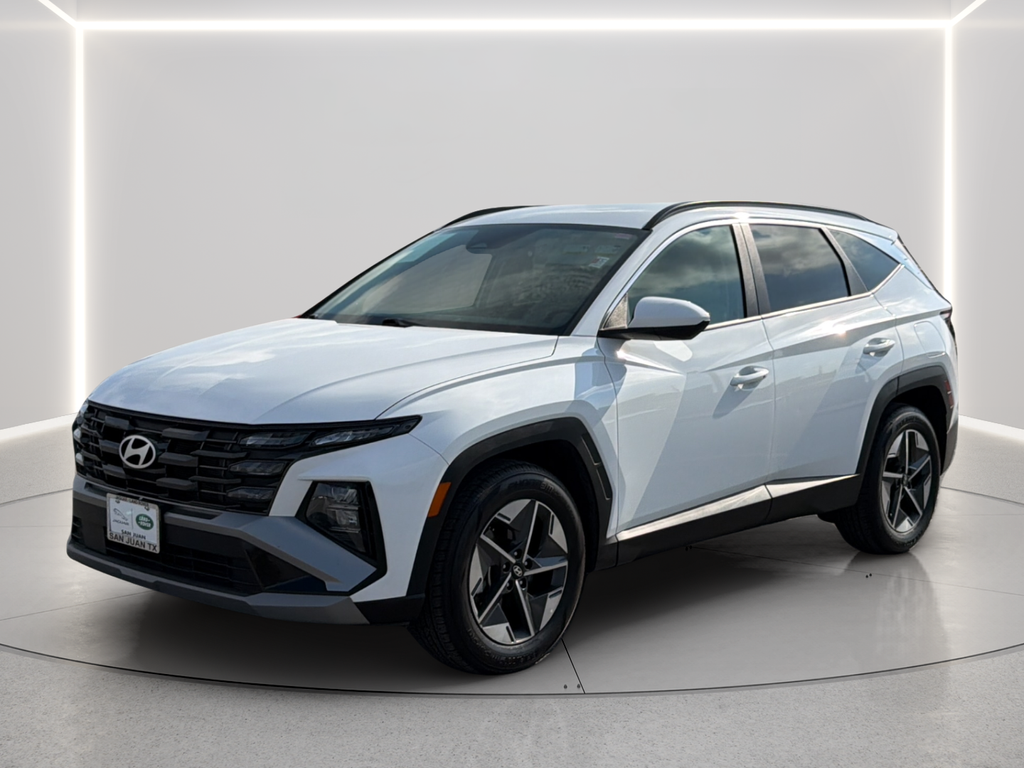 Used 2026 White Hyundai SEL image 9