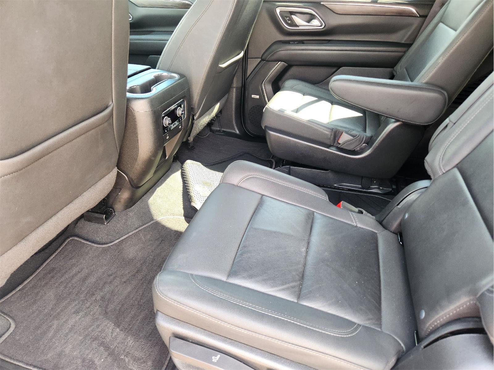 Used 2023 Summit White Chevrolet Z71 image 27
