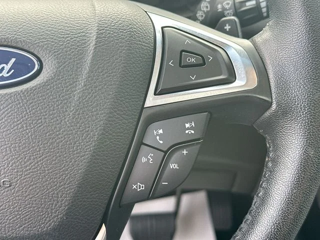 Used 2019 White Ford SEL image 42