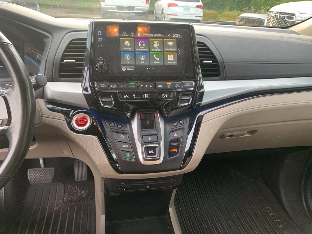 Used 2018 White Honda Elite image 18