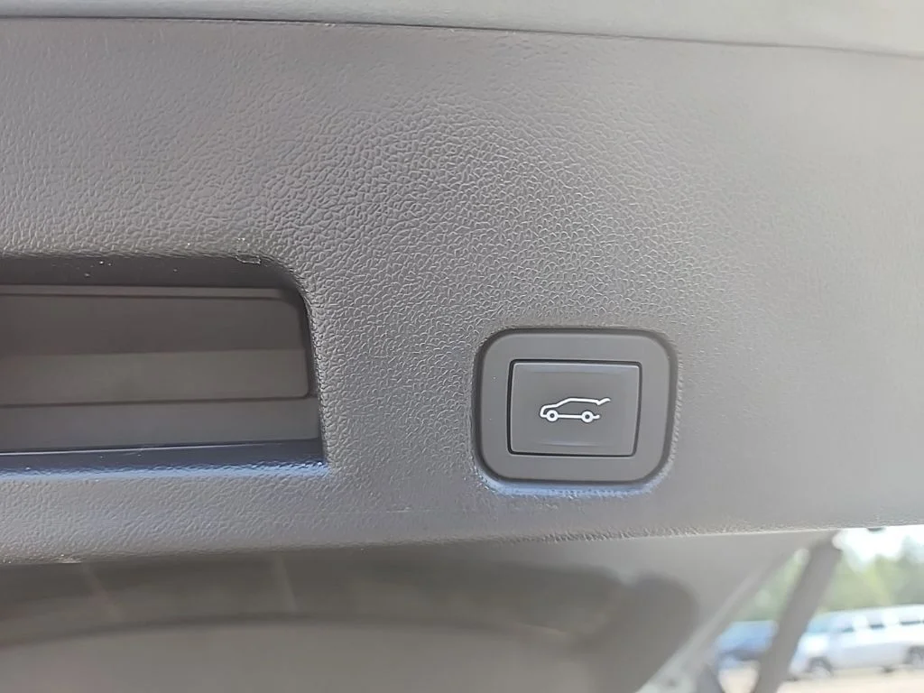 Used 2026 Gray Chevrolet LT image 20