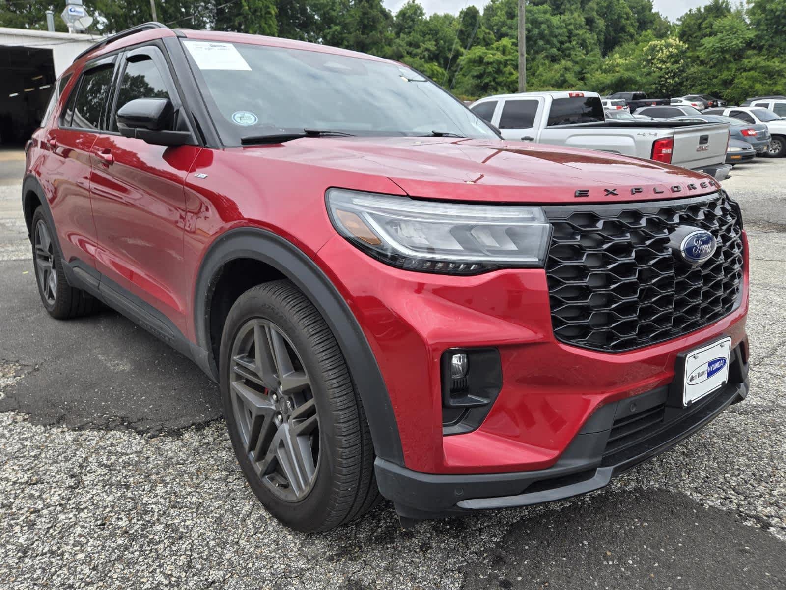 2025 Ford Explorer ST-LINE RWD (PL535)'s photo