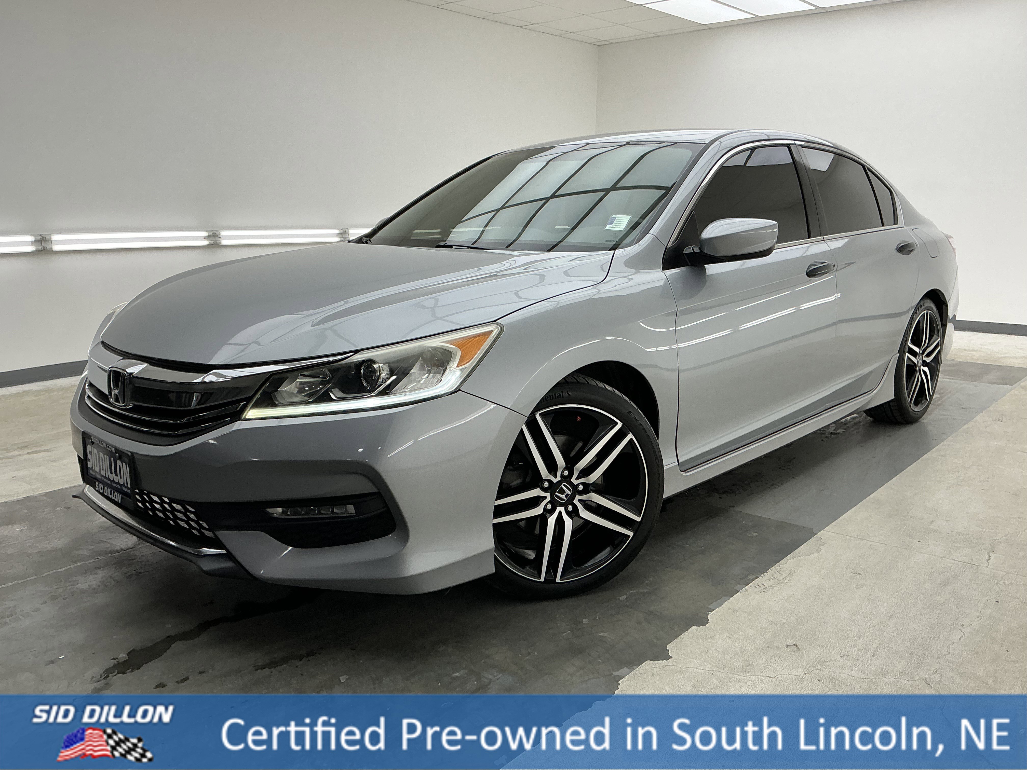 2017 Honda Accord Sport SE CVT's photo