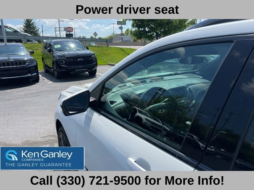 Used 2022 White Chevrolet RS image 24